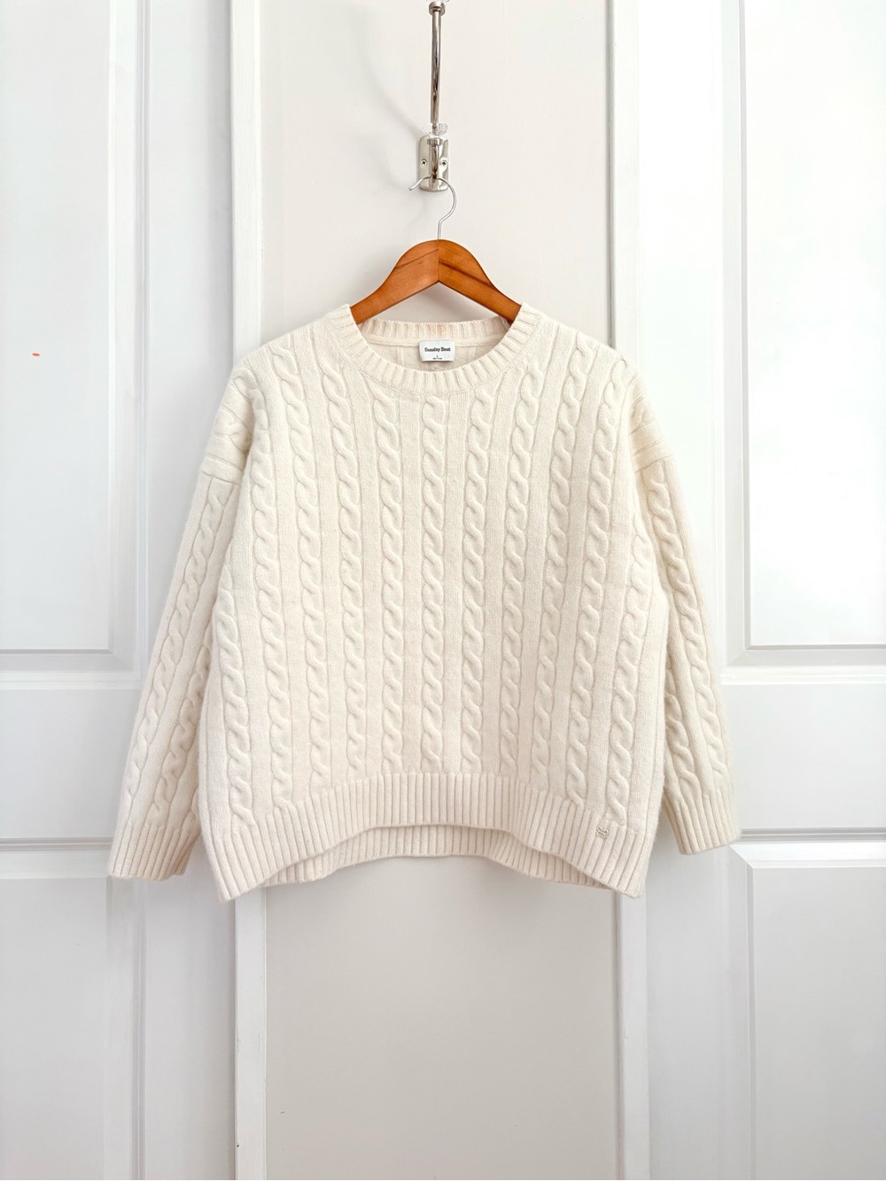 Aritzia Sunday Best Cable Knit Sweater | Cream | Size Large